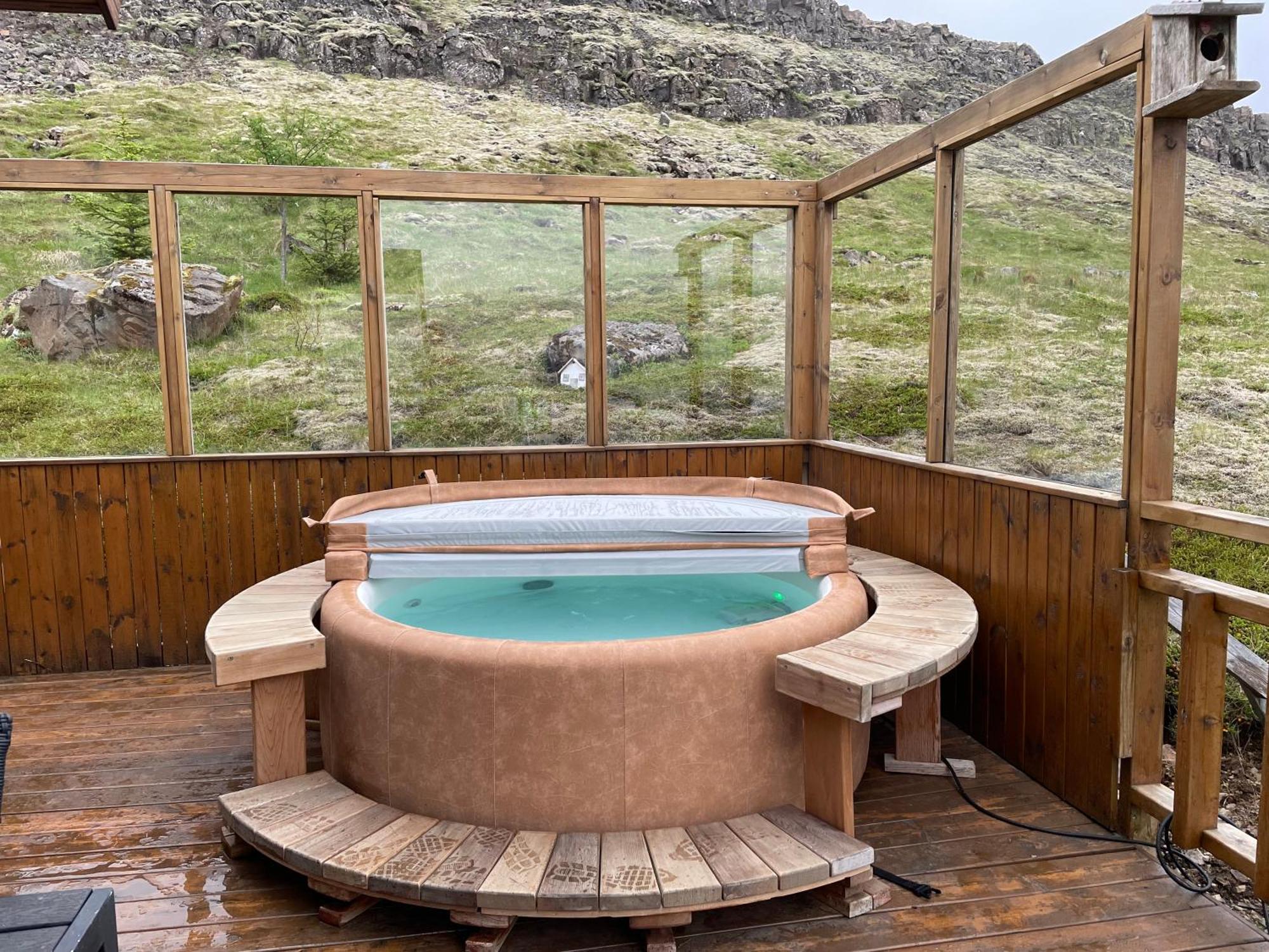 Icelandic Lake House อากราเนส ภายนอก รูปภาพ